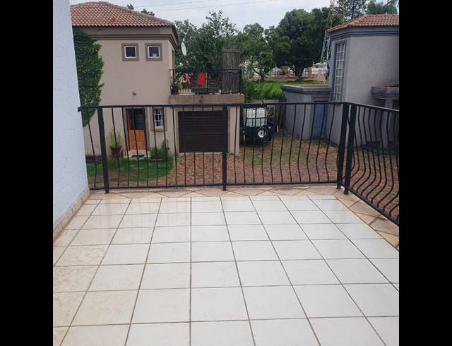 3 BEDROOM HOUSE FOR SALE IN BERGSIG